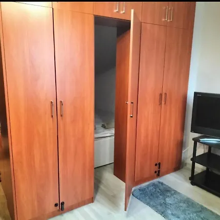 B10 Zasnij W Narnii Obok Sadu Al Solidarnosci Appartement Warschau